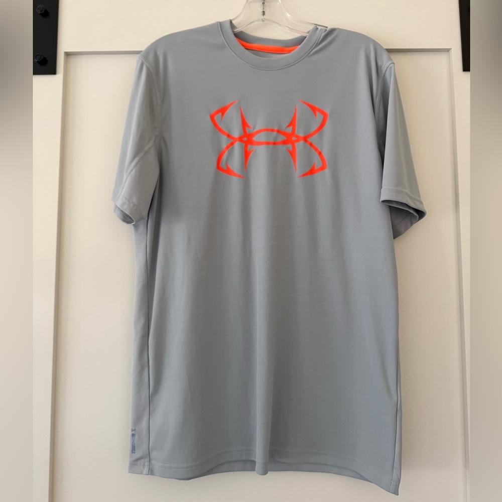 MWOT Men's UA Fish Hook Logo T-Shirt, Size Medium
